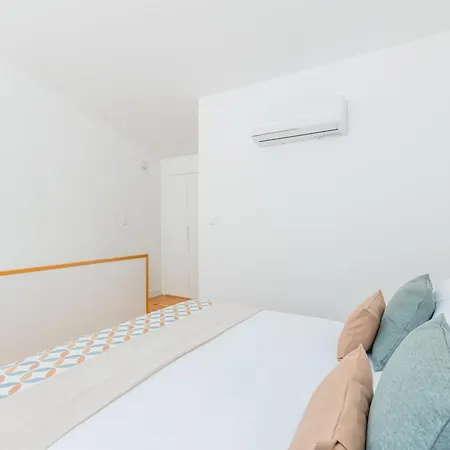Apartment Heroismo Duplex Terrace *